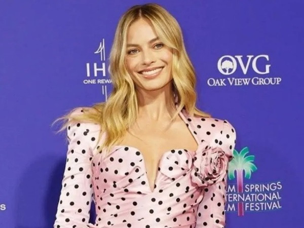 Margot Robbie Sambut Kelahiran Anak Pertama Bersama Tom Ackerley