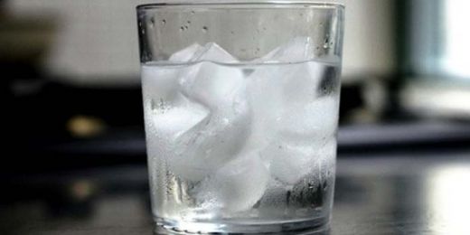 Benarkah Sering Minum Air Es Bikin Tubuh Gemuk? Ternyata, Ini Faktanya...