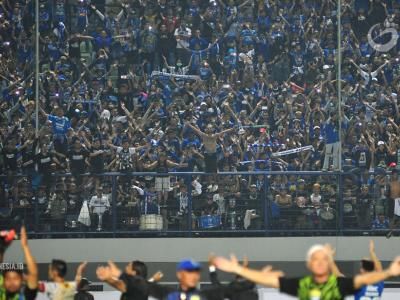 Persib Bandung Belum Bisa Gunakan Stadion GBLA