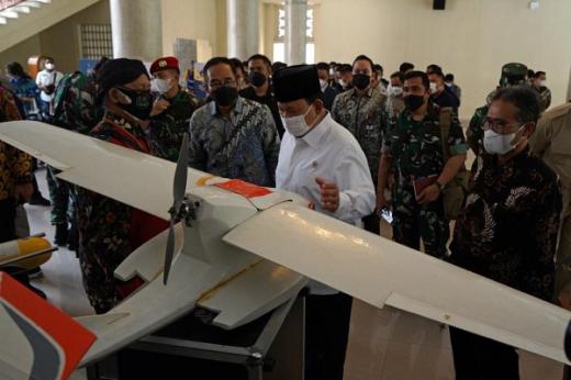 Tonton Teknologi Karya Mahasiswa UGM, Prabowo: Inovasi Membanggakan