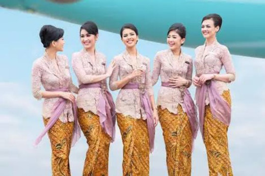 Garuda Indonesia Buka Opsi Penggunaan Jilbab untuk Pramugari