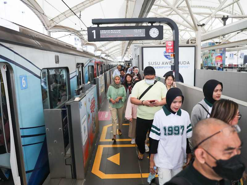 Viral Keran Air Minum Penuh Sampah, MRT Jakarta Ajak Masyarakat Peduli Fasilitas Publik