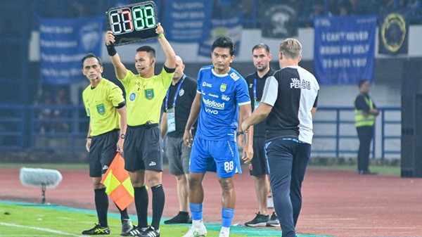 Meski Sempat Nervous, Penampilan Ahmad Agung Menuai Pujian