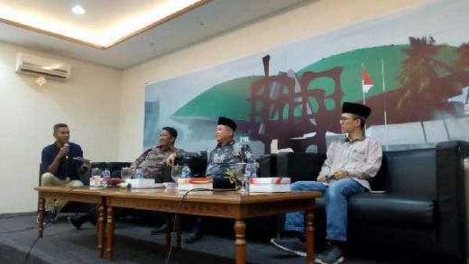 Indonesia Political Riview Optimis DPR Bisa Rampungkan Empat UU yang Belum Kelar