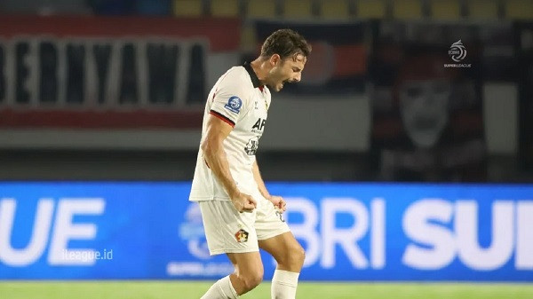 Utamakan Poin, Jose Enrique: Tugas Saya Bikin Gol