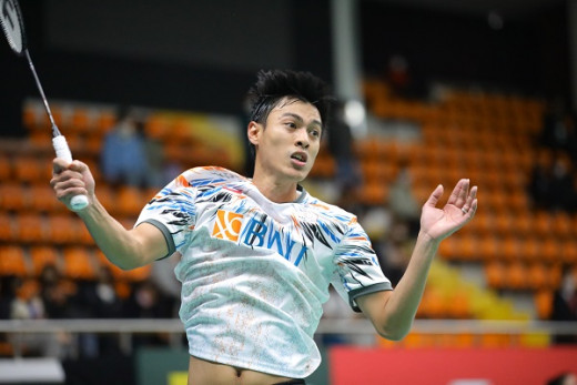 Vito ke Babak 16 Besar, Ginting Terganjal