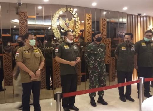 Sumbangkan Gaji dan THR untuk Covid-19, Dua TNI AL Diganjar Penghargaan dari Pimpinan MPR
