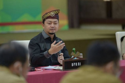 Syahrul Aidi: Pemerintah Pekak Badak, Tajam ke Bawah dan Tumpul ke Atas