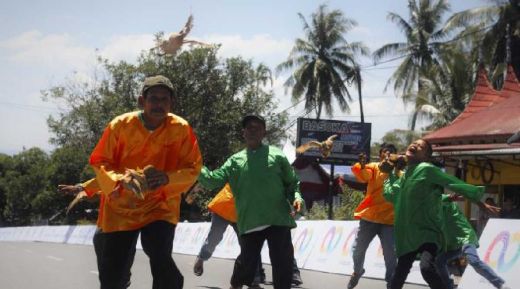 Unik, Pacu Itik di Sumatera Barat, Adu Gengsi Berbalut Budaya Masa Lalu