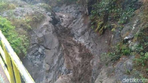 Empat Pengunjung Air Terjun di Sukapura Disapu Banjir Bandang Dua Orang Masih Hilang