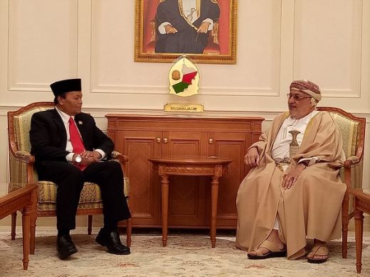 Hidayat Nur Wahid Tawarkan Produk Strategis Indonesia ke Oman