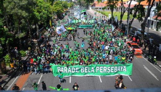 Perjalanan Bonek ke Bandung untuk Menuntut Persebaya Masuk ISL, Dapat Kawalan Khusus Kepolisian