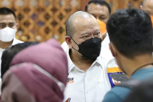 LaNyalla Berharap Industri Sarung Tenun Desa Wedani Jadi Inspirasi di Jatim