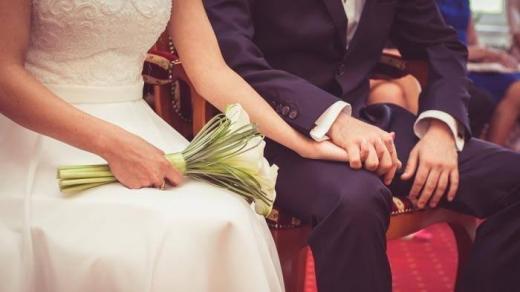 Pernikahan Tiba-tiba Batal, Mempelai Pria Ternyata Berkelamin Wanita