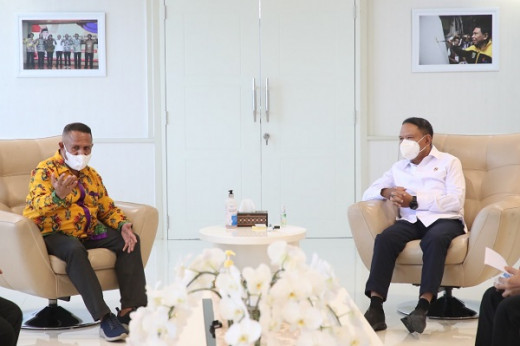 Menpora Amali Terima Kunjungan Bupati Pegunungan Bintang Papua