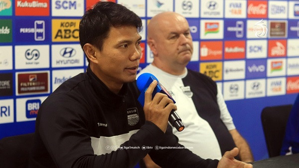 Kesuksesan Persib Bandung Tak Terlepas dari Peran Achmad Jufriyanto