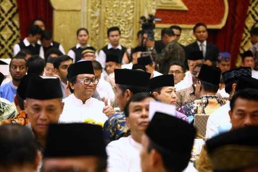 Gelar Buka Bersama Dengan Presiden Jokowi, Ketua DPD RI Singgung Persatuan Di Indonesia