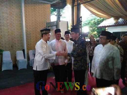 Jokowi dan Petinggi Negara Buka Bersama di Rumah Ketua DPD Oesman Sapta
