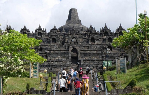 Ledia Hanifa: Kenaikan Tarif Borobudur Bukti Nyata Inkonsistensi Pemerintah