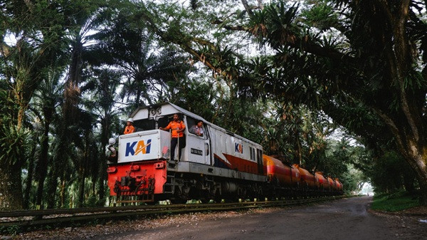 Angkutan Sawit KAI Tembus 268 Ribu Ton, Kereta Api Makin Strategis Dukung Ekspor Nasional