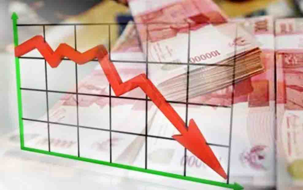 Tekanan Ekonomi Makro RI Dorong Pelemahan Rupiah ke Rp 17.995
