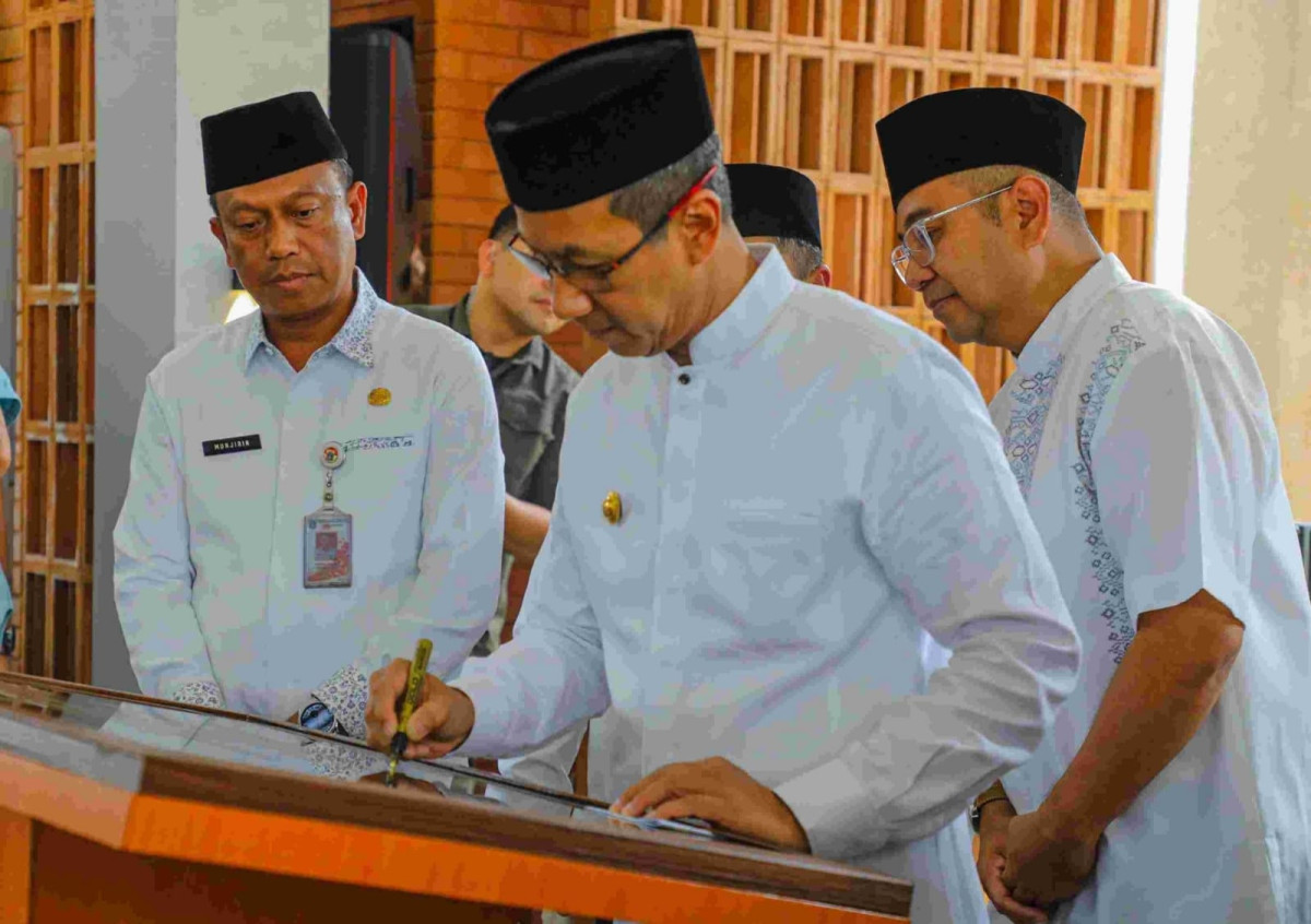 Pj Gubernur DKI Resmikan Masjid Ar-Raudhah