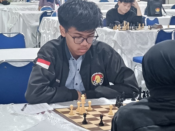 Kegembiraan Fabian Raih Gelar Juara Kategori Open, Khuong Duy: Manajemen Waktu Duta Kurang Baik
