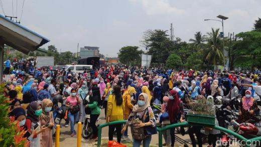 Ada Aksi Buruh Tolak Omnibus Law, Akses Serang-Jakarta Kembali Ditutup