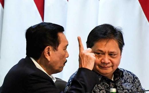 Kasus Pandora Papers, ProDEM Minta KPK Menyidik Luhut dan Airlangga Hartarto