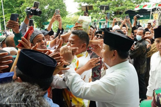 Saat Prabowo Subianto Diteriaki Presiden di Harlah Seabad NU di Sidoarjo