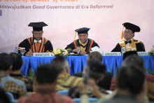 Menpora Prof.Dr. Zainudin Amali M.Si Jadi Penguji Promosi Doktor Agun Gunandjar di STIA LAN Jakarta