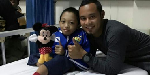 Derita Penyakit Langka, Bocah Usia 11 Tahun di Bandung Ini Patah Tulang Setiap Batuk