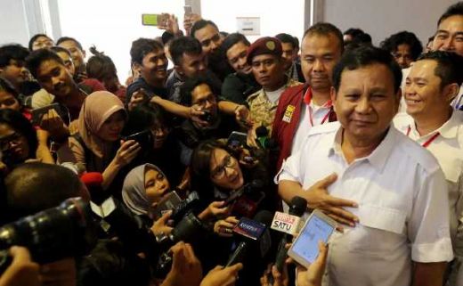 Urung Deklarasi Capres 11 April, Ada Apa dengan Prabowo?