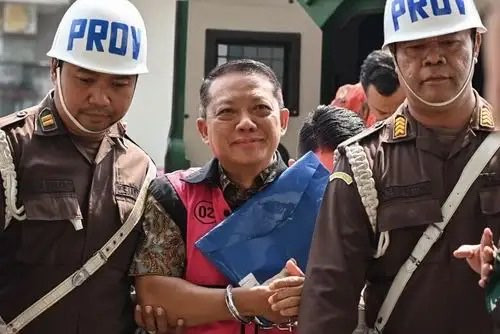 Usut Pencucian Uang, Kejagung Panggil Tersangka Febrie Adriansyah