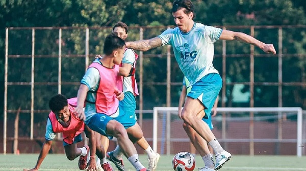 Kehadiran Sergio Castel Diharapkan Beri Persik Semangat Baru