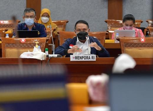 Raker dengan Komisi X DPR RI, Menpora Amali; Terimakasih Apresiasinya
