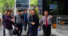 Kena OTT, Bupati Lampung Utara dari NasDem Tiba di Gedung KPK