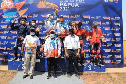 Cabor Balap Motor PON XX Papua Selesai, Bamsoet Ingatkan Atlet Terus Tingkatkan Kemampuan