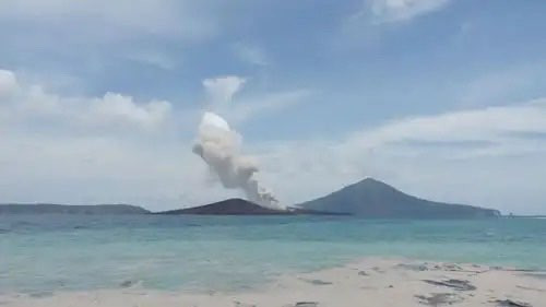 Aktivitas Vulkanik Gunung Anak Krakatau Meningkat, Polda Banten Larang Pendaki Dekati Kawah Aktif