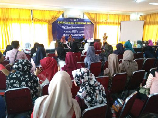 Perhumas Riau Berbagi Strategi PR ke Mahasiswa Unri