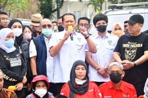 Bantu Korban Erupsi Gunung Semeru, Bamsoet Donasikan Enam Bulan Gaji dari MPR