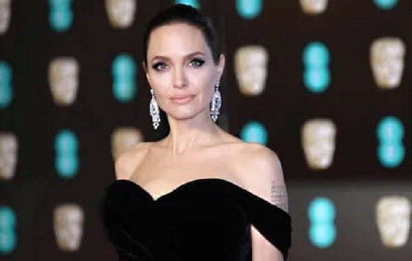 Angelina Jolie Rencana Pindah ke Asia Tenggara Menjauhkan Diri dari Gemerlap Hollywood