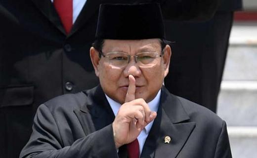 Ganjar Bersaing Sengit dengan Puan, Peluang Prabowo Capres Masih Kecil