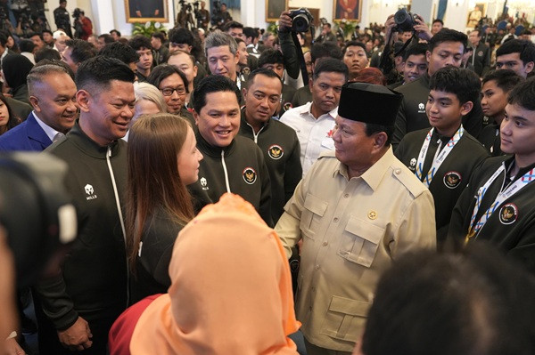 Serahkan Langsung Bonus SEA Games 2025, Okto: Bukti Besarnya Perhatian Presiden Prabowo Terhadap Olahraga Nasional