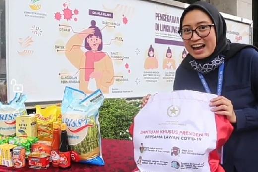 Paket Bansos Dipecah Sejumlah KK pun Tina Belum Tentu Kebagian: Masih Punya 1 Liter