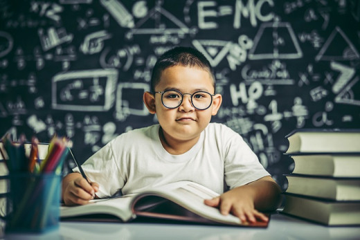 Benarkah Kecerdasan Anak Diwarisi dari Ibu? Simak Faktanya!