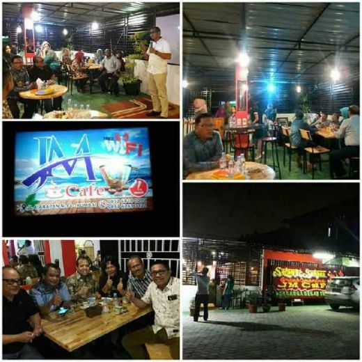 Dihadiri Para Wartawan Senior, Kadispar Riau Resmikan JM Cafe di Rumbai