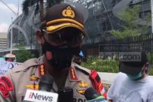 Pastikan DPR Reses, Polisi Dampingi SBSI Masuk ke Kompleks Parlemen