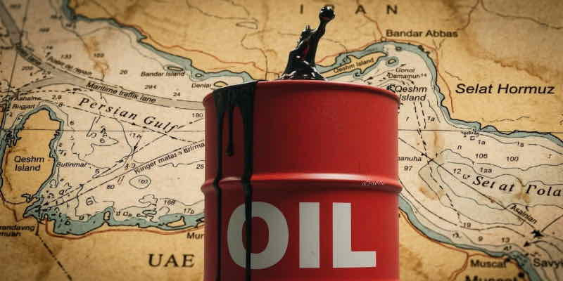 Harga Minyak Dunia Tembus 101 Dolar, Serangan di Selat Hormuz Ancam Pasokan Global