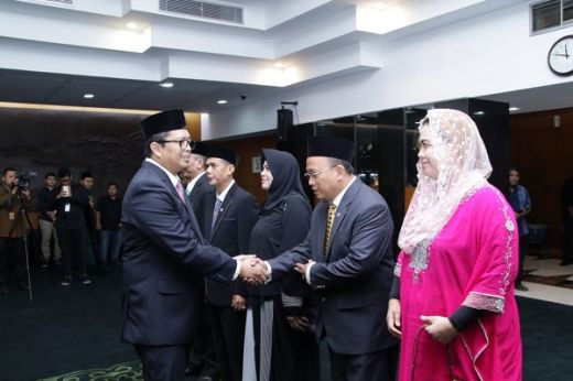 Lantik Tiga Anggota MPR PAW, Mahyudin: Meski Dekat Pemilu 2019 Anggota Harus Tetap Semangat Jalankan Tugas MPR